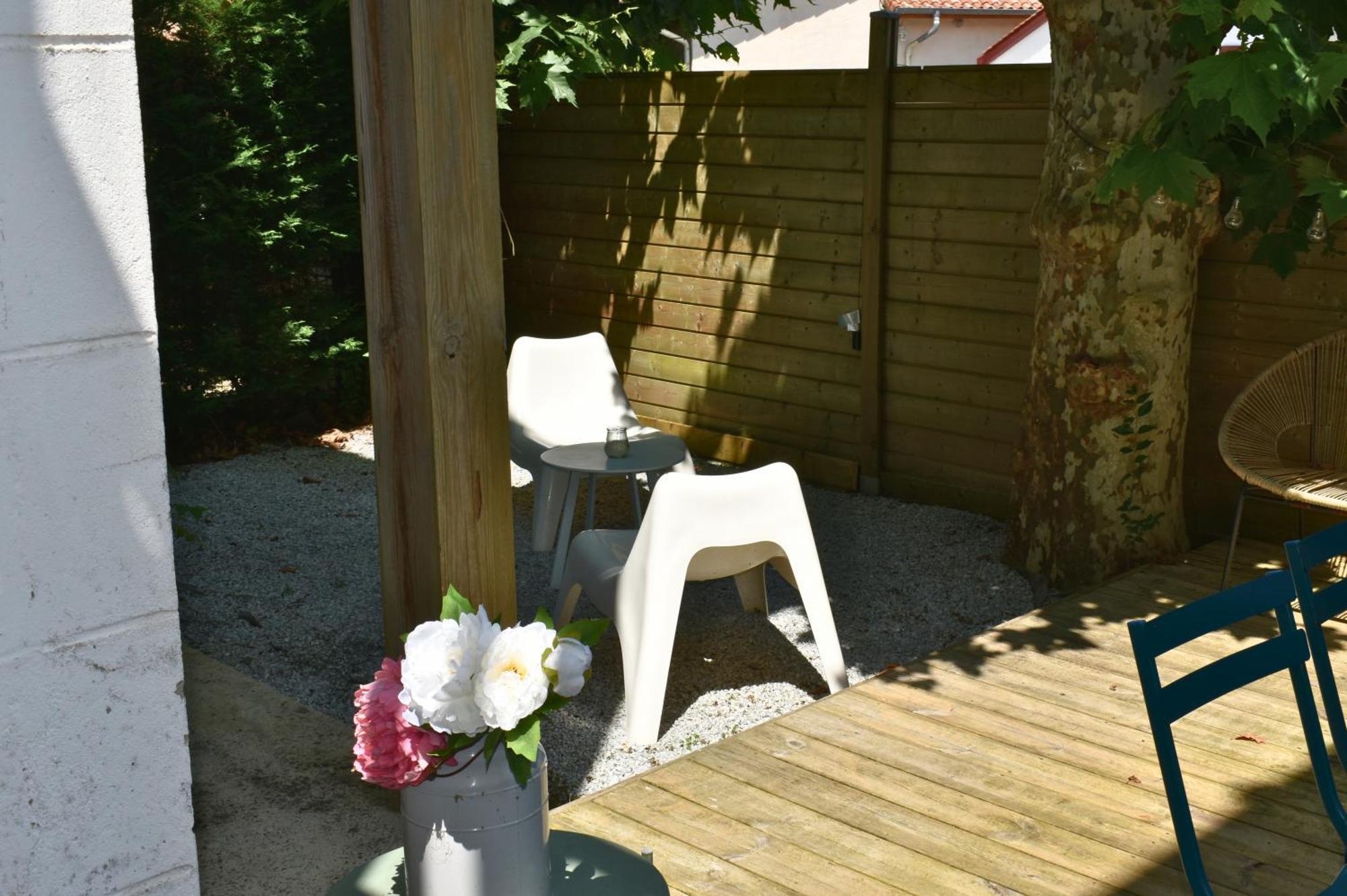 Villa Regis - Jardin-Parking-Wifi-Equipe บาย็อนน์ ภายนอก รูปภาพ