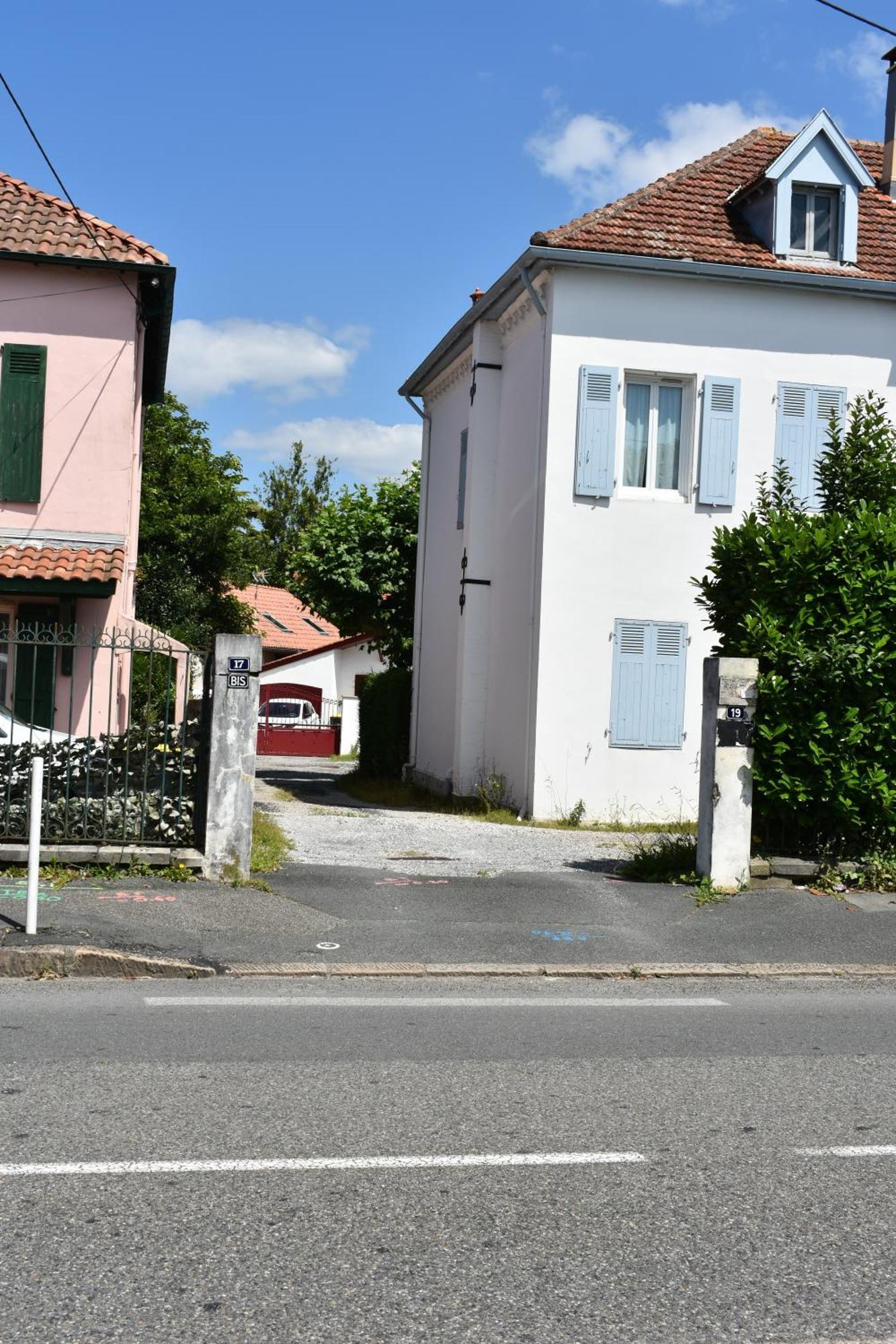 Villa Regis - Jardin-Parking-Wifi-Equipe บาย็อนน์ ภายนอก รูปภาพ